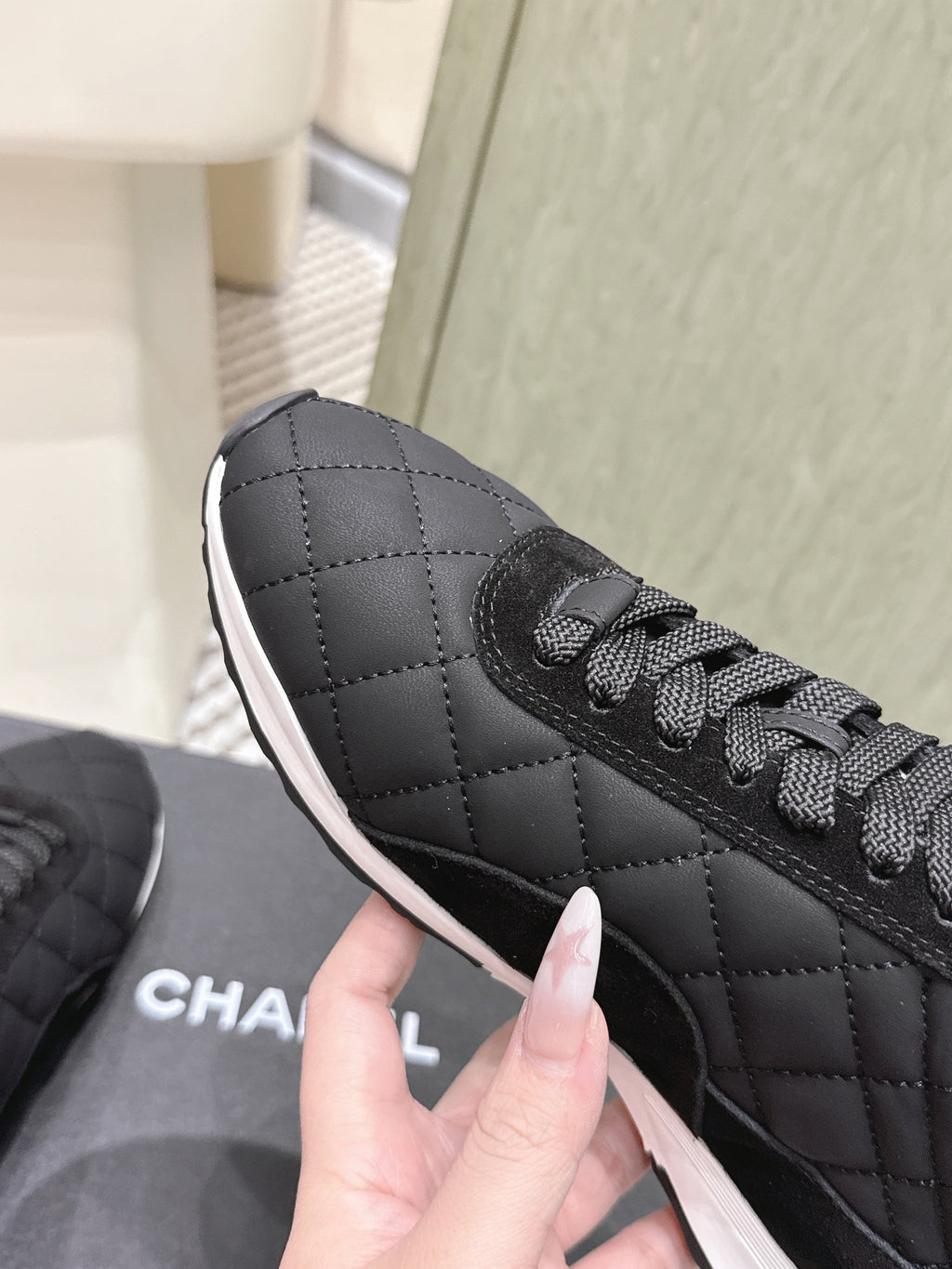 C-Sneakers