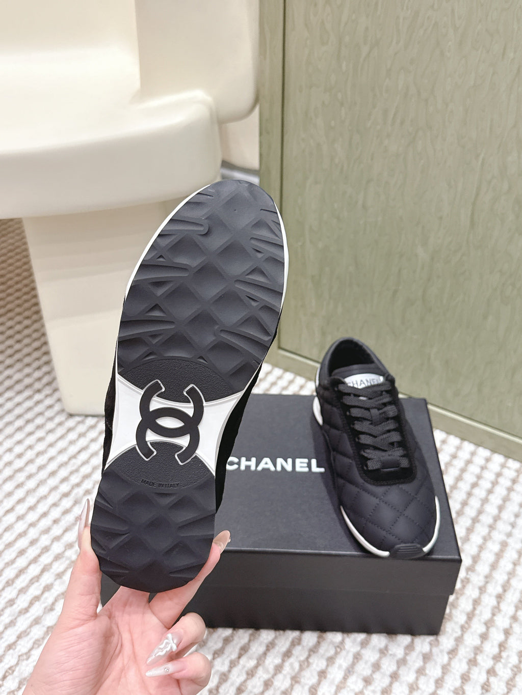 C-Sneakers