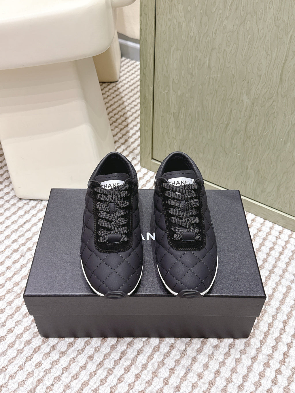 C-Sneakers