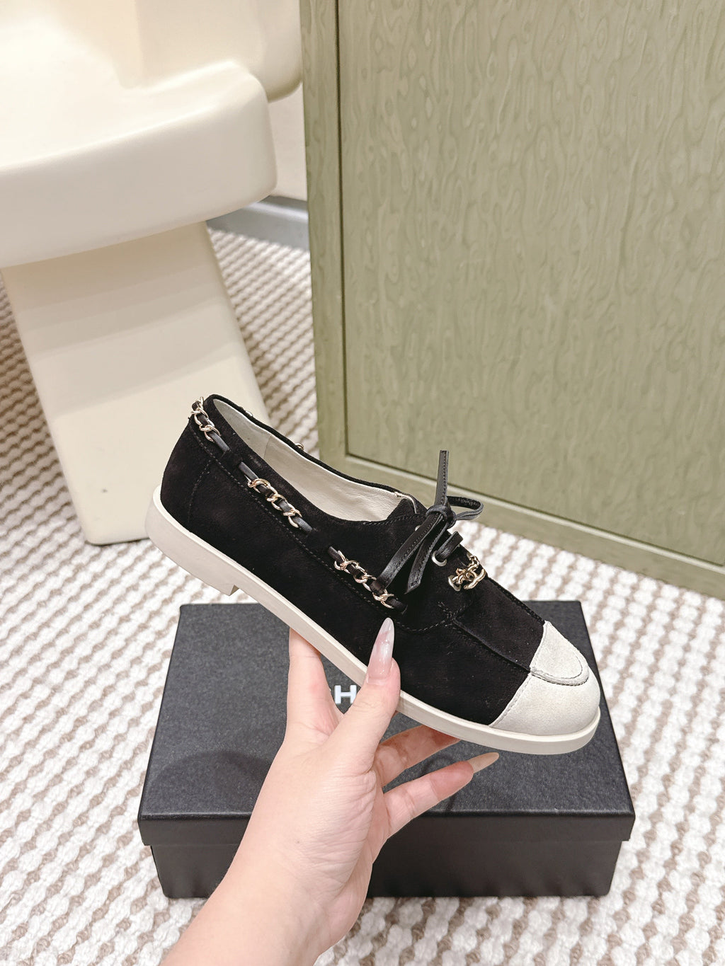 C-Sneakers