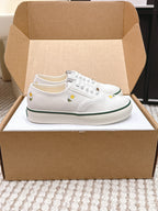 D-Sneakers