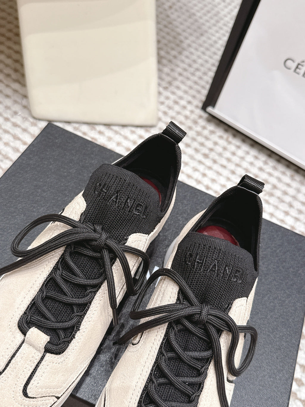 C-Sneakers