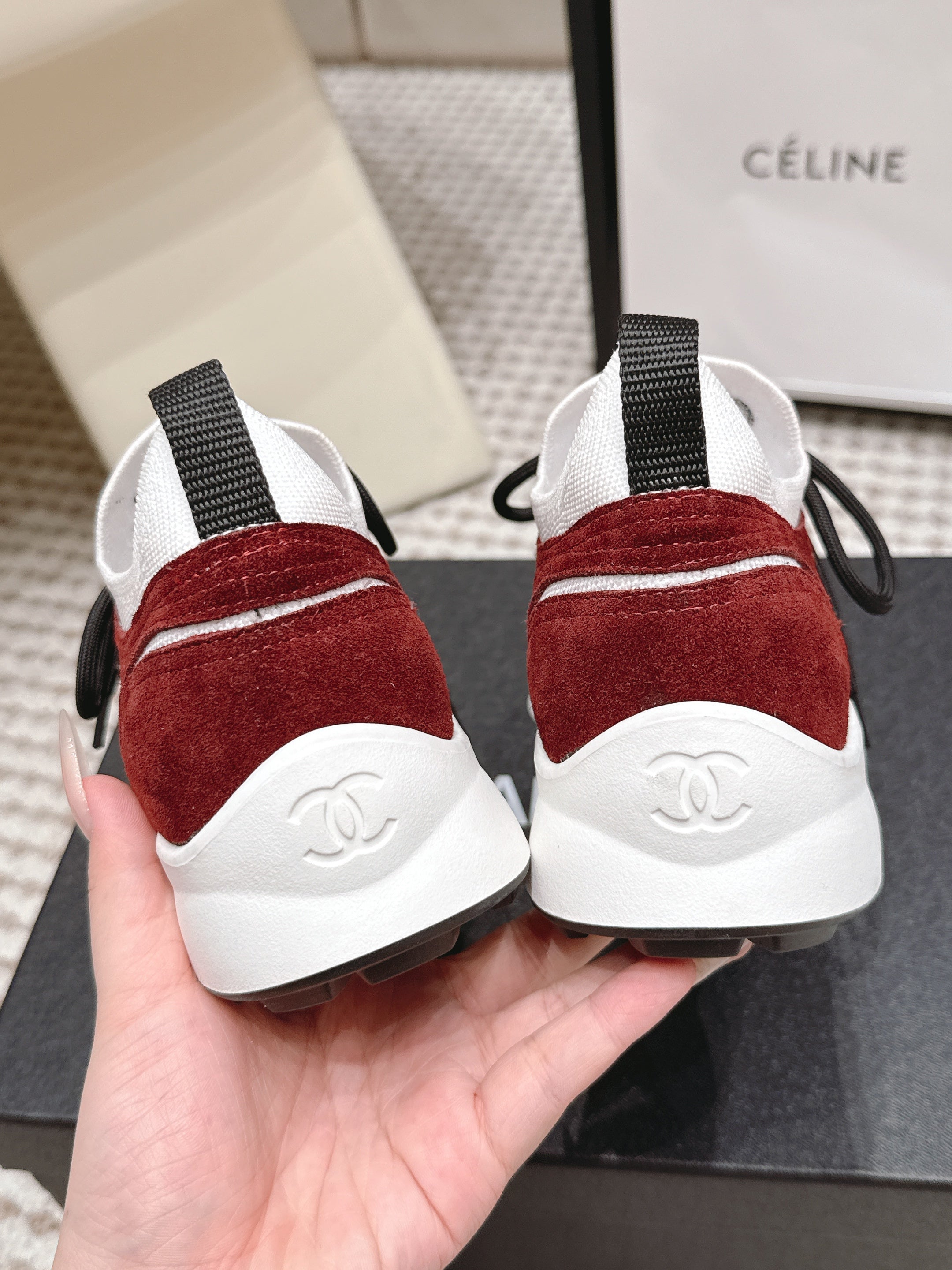 C-Sneakers