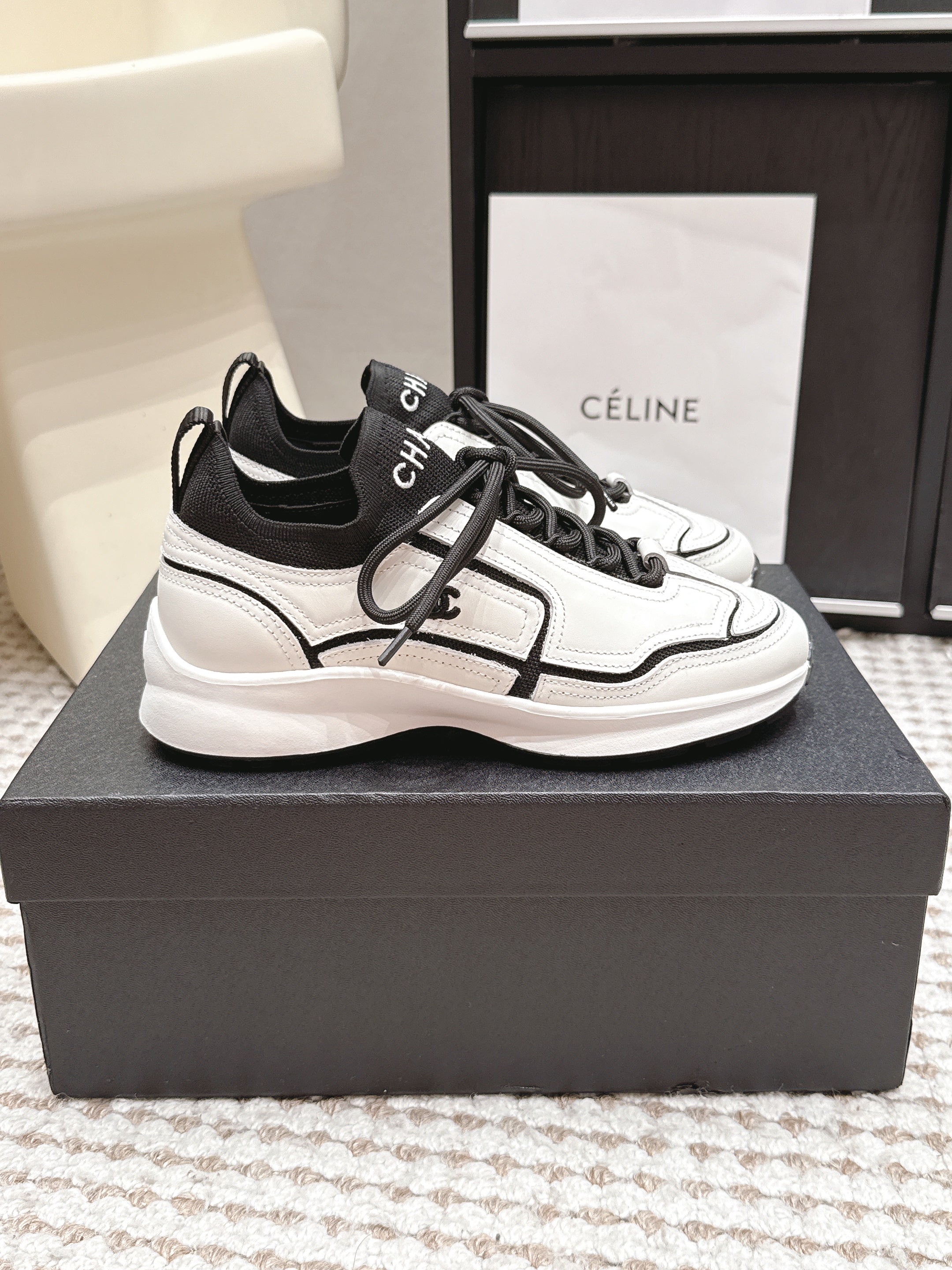 C-Sneakers