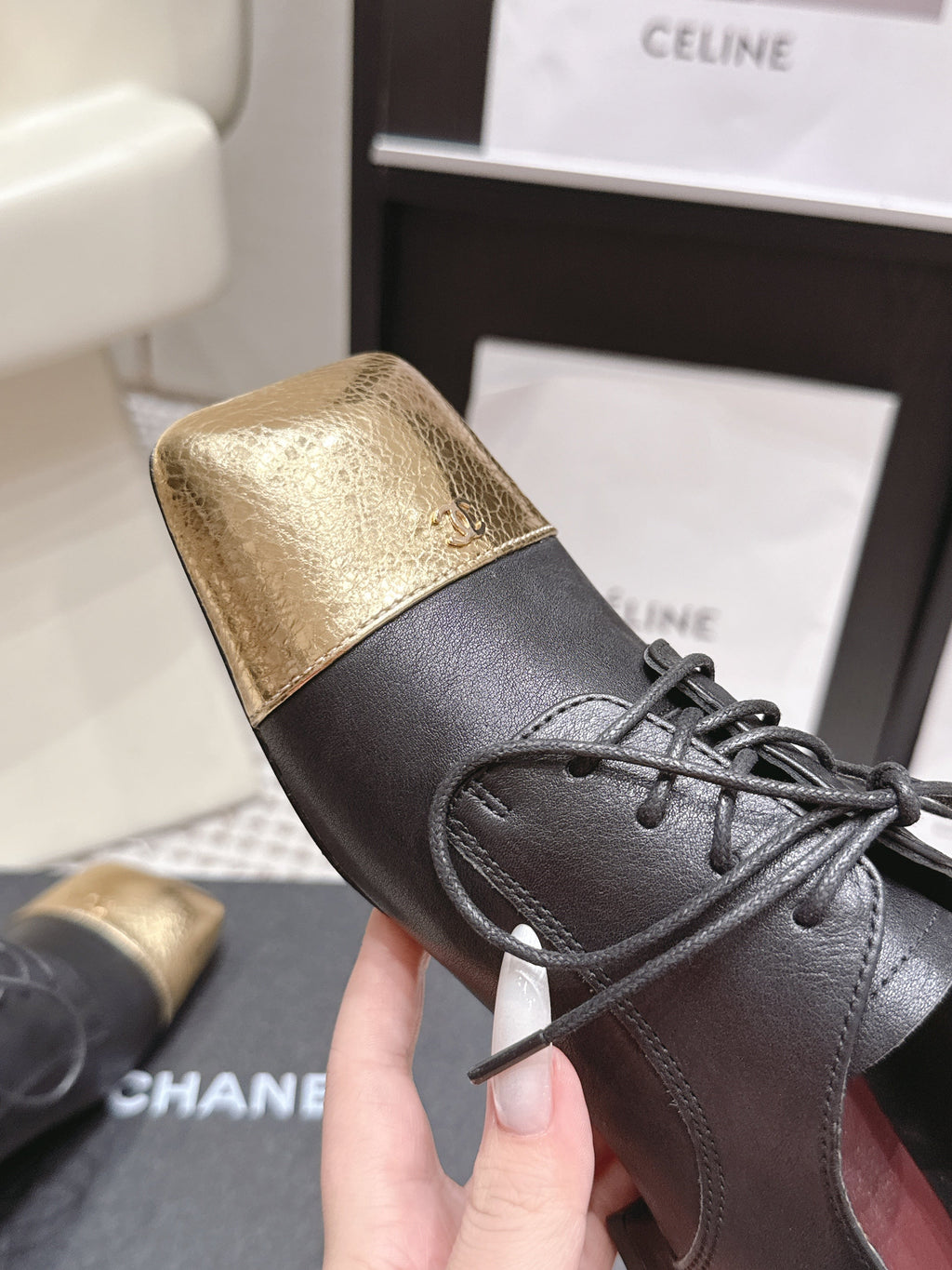 C-Sneakers