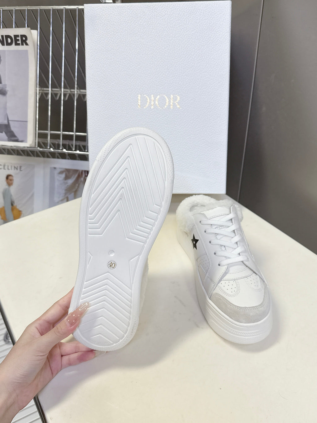 D-Sneakers