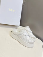 D-Sneakers