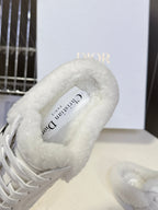 D-Sneakers