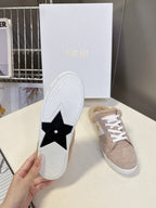 D-Sneakers