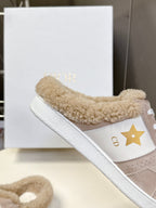 D-Sneakers