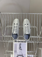 B-Sneakers