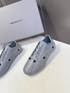 B-Sneakers