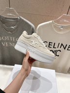 S-Sneakers