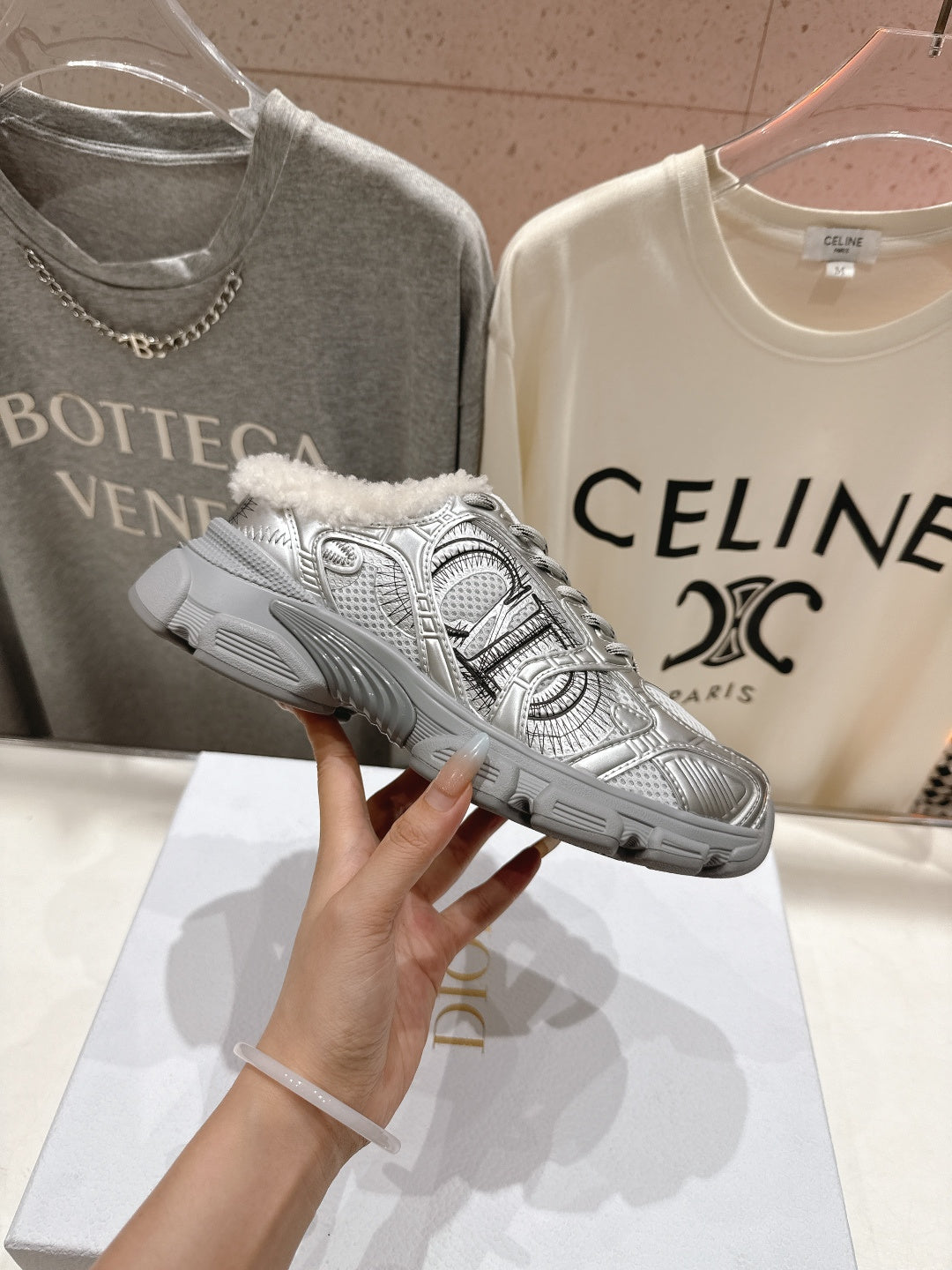D-Sneakers