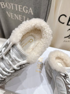 D-Sneakers
