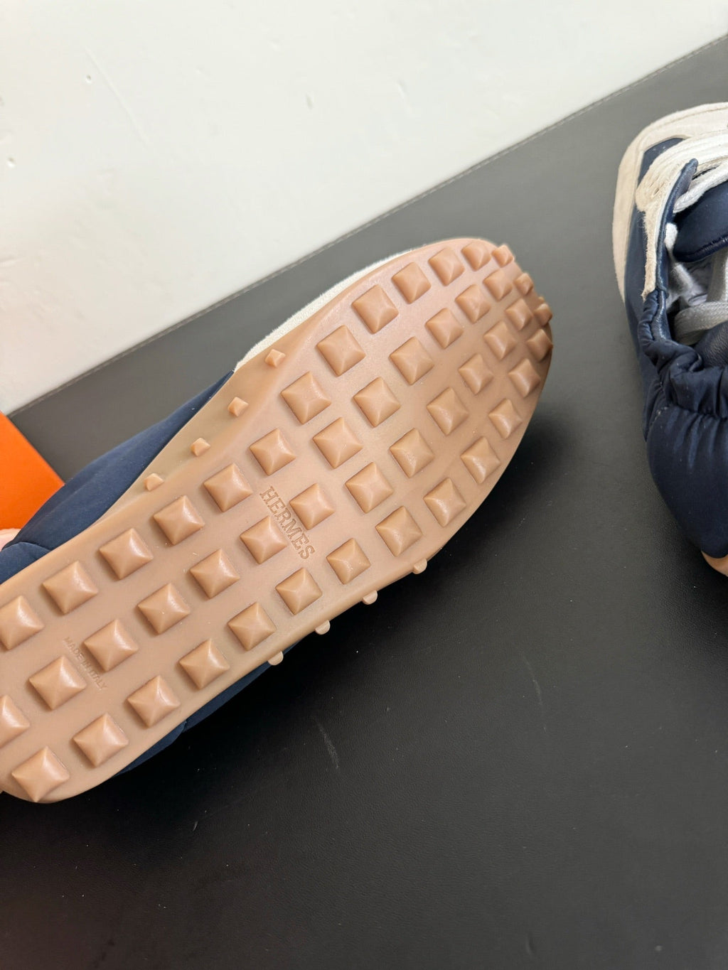A-Sneakers