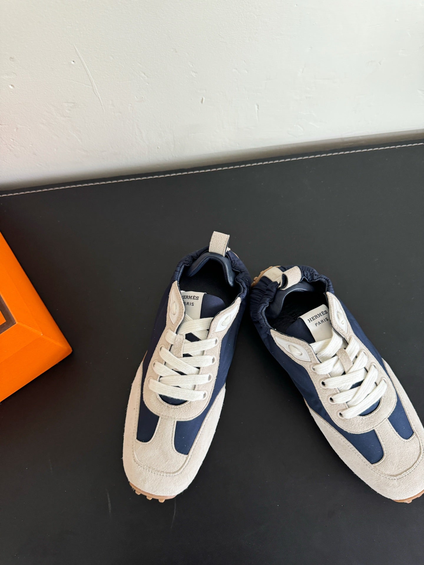 A-Sneakers