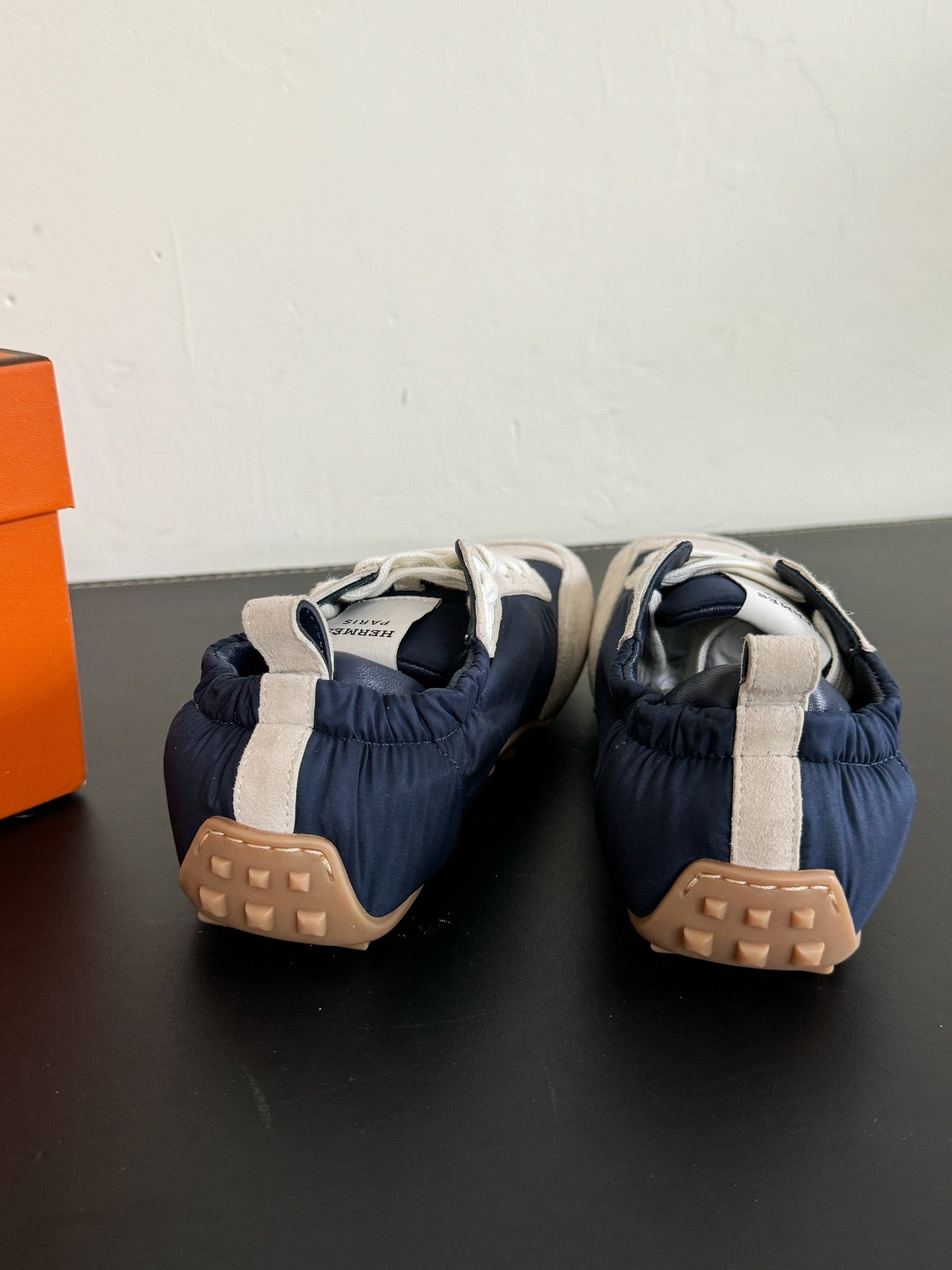 A-Sneakers