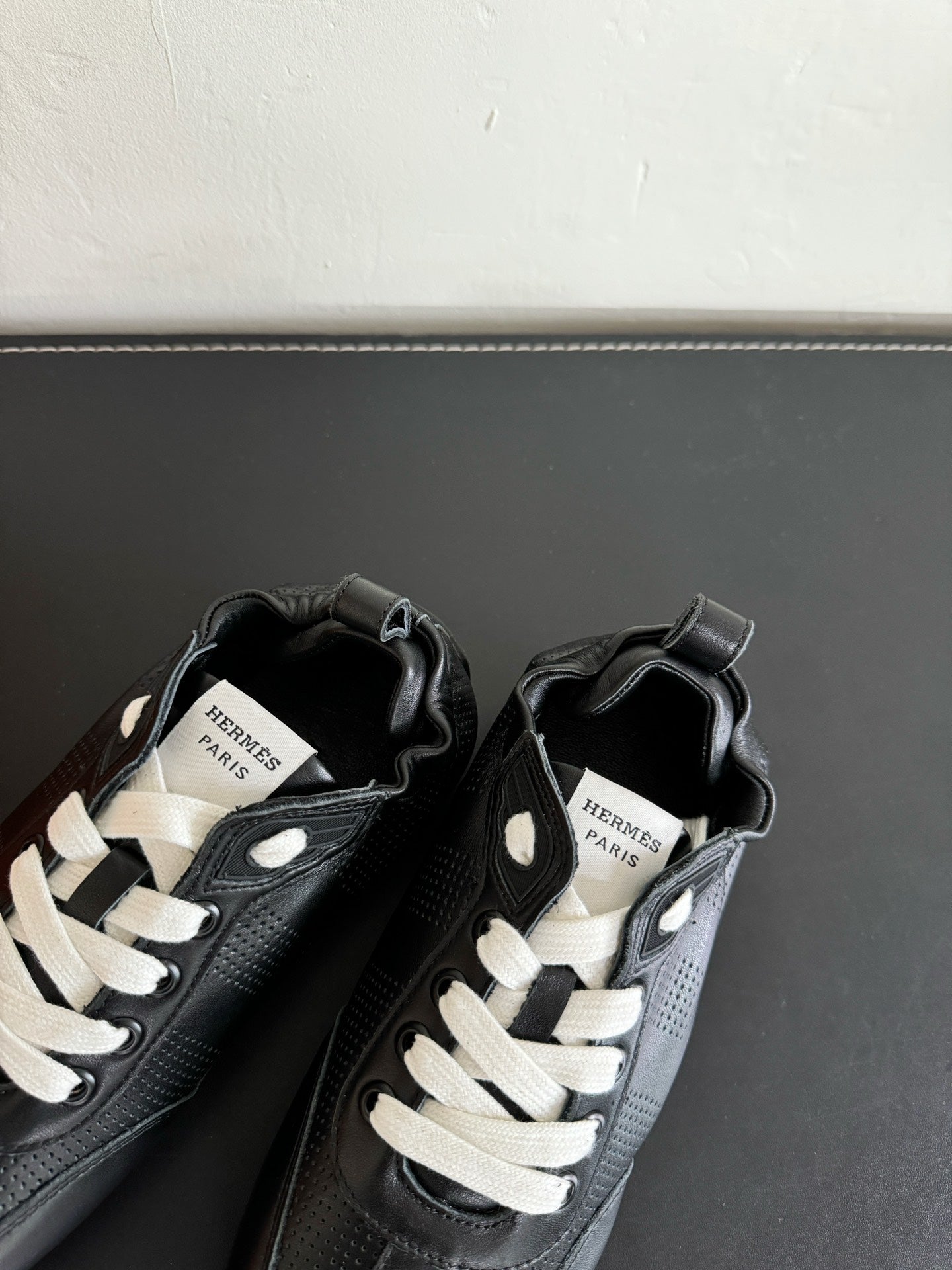 A-Sneakers