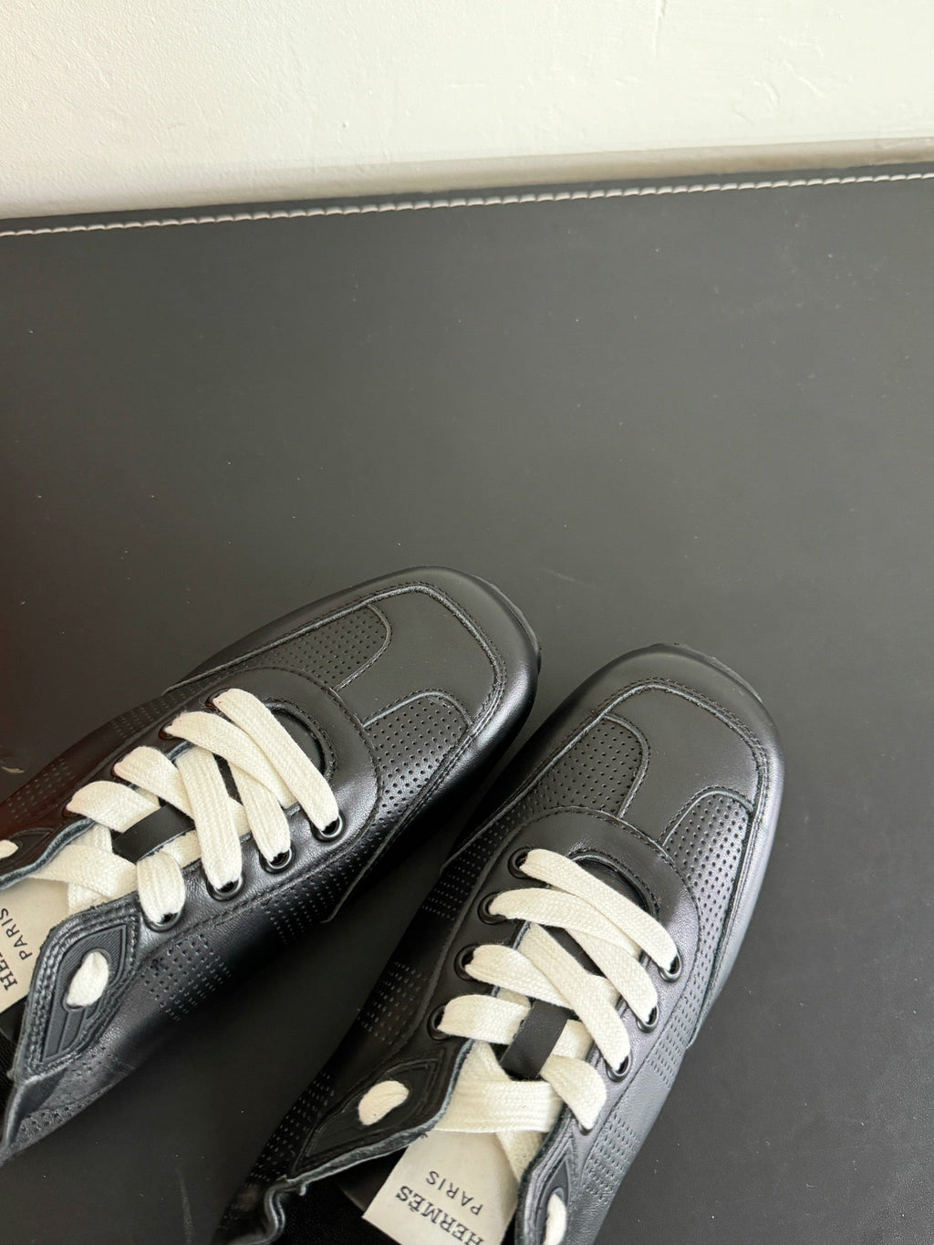 A-Sneakers