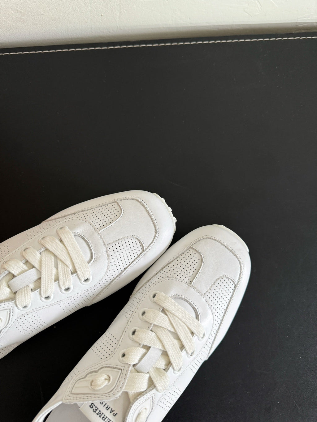 A-Sneakers