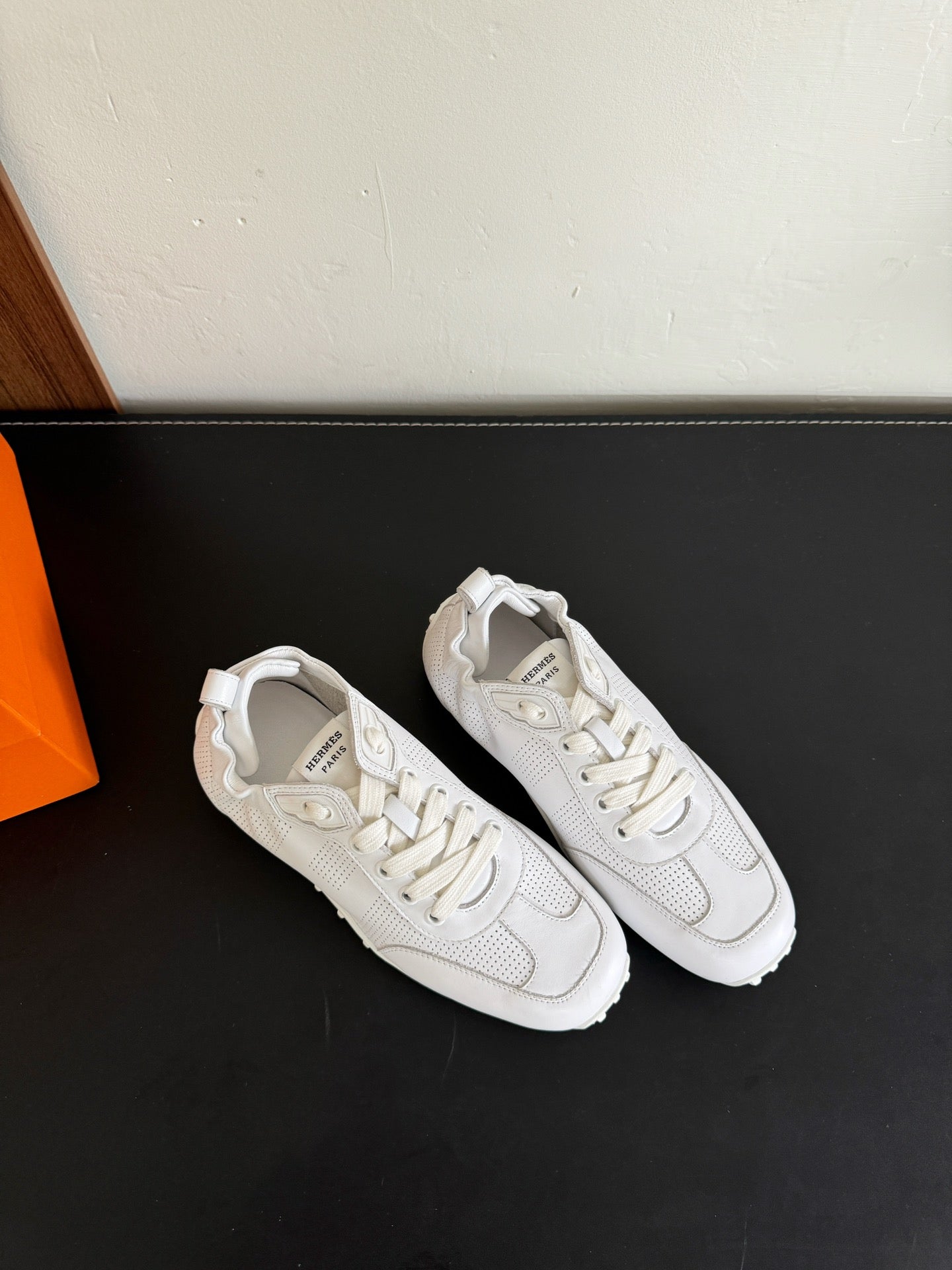 A-Sneakers