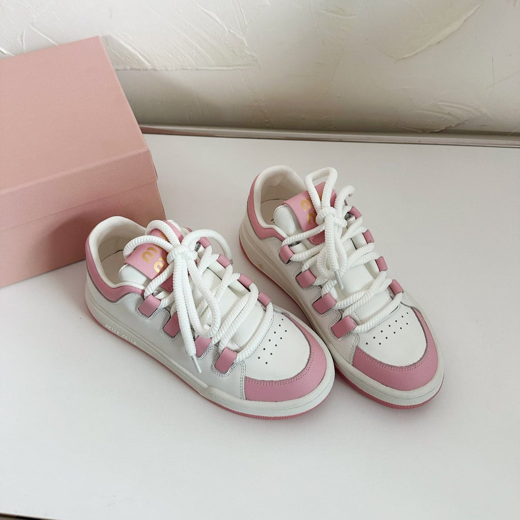 M-Sneakers