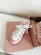 M-Sneakers