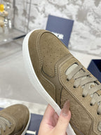 D-Sneakers