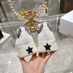 D-Sneakers