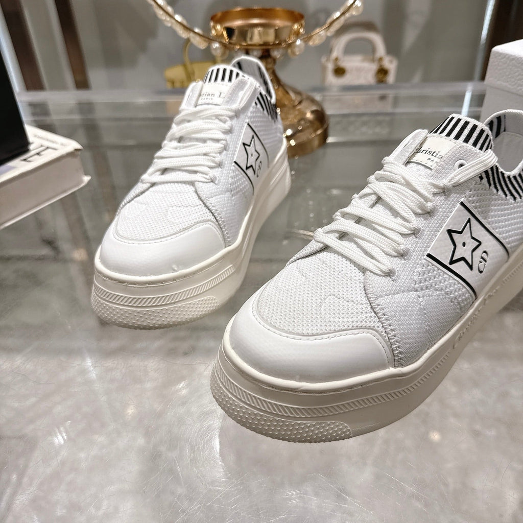 D-Sneakers