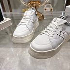 D-Sneakers