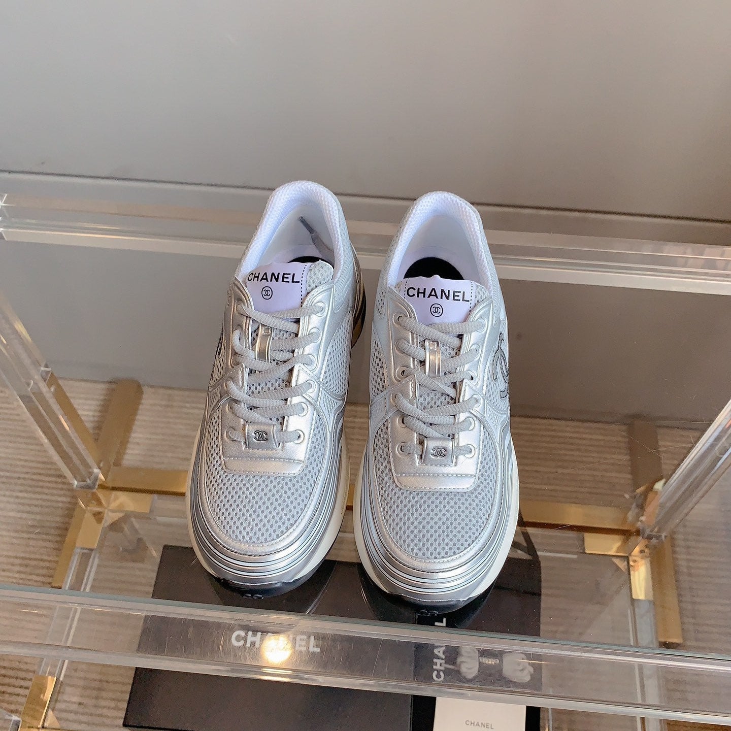 C-Sneakers