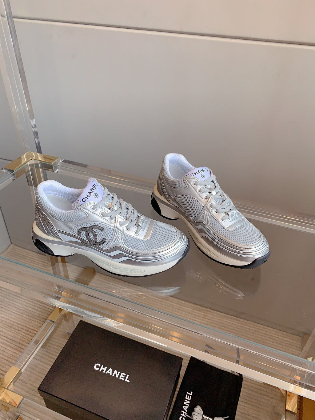 C-Sneakers
