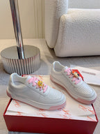 R-Sneakers