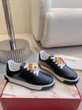 R-Sneakers