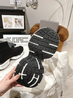 B-Sneakers