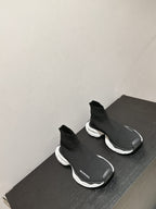 B-Sneakers