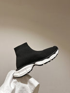 B-Sneakers