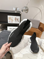 B-Sneakers