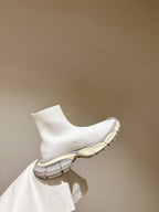 B-Sneakers