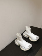 B-Sneakers