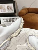 B-Sneakers