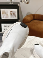 B-Sneakers
