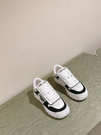 P-Sneakers