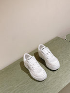 P-Sneakers