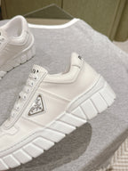 P-Sneakers