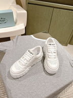 P-Sneakers