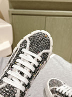 P-Sneakers