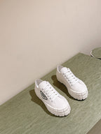 P-Sneakers